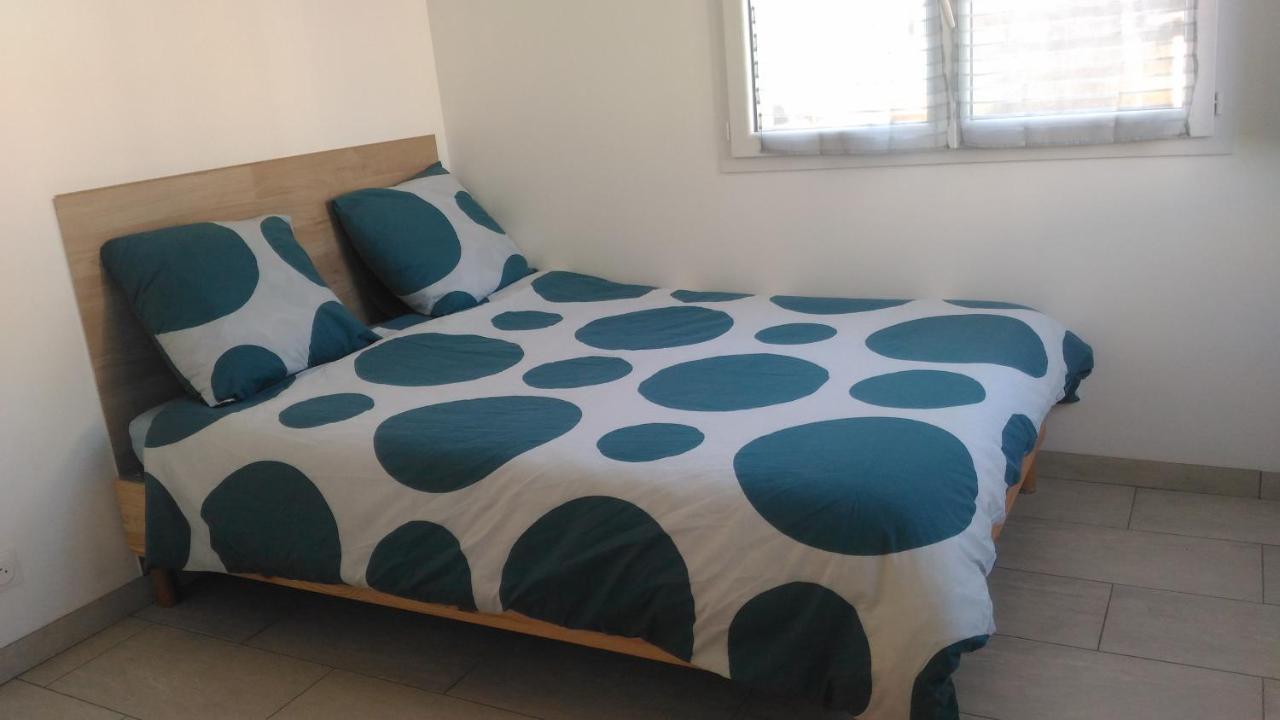 Studio Parking Gratuit Sur Place Claye Souilly Екстер'єр фото